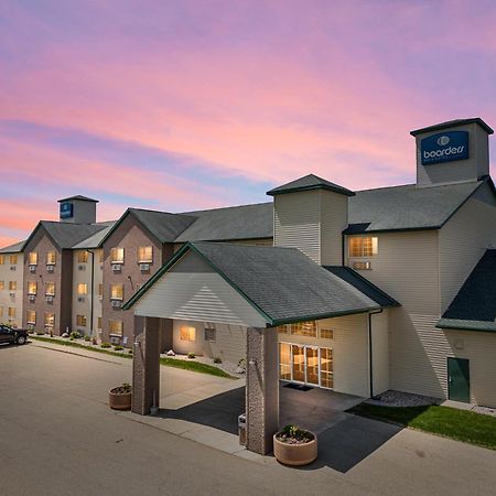 Boarders Inn & Suites By Cobblestone Hotels - Shawano Exteriör bild