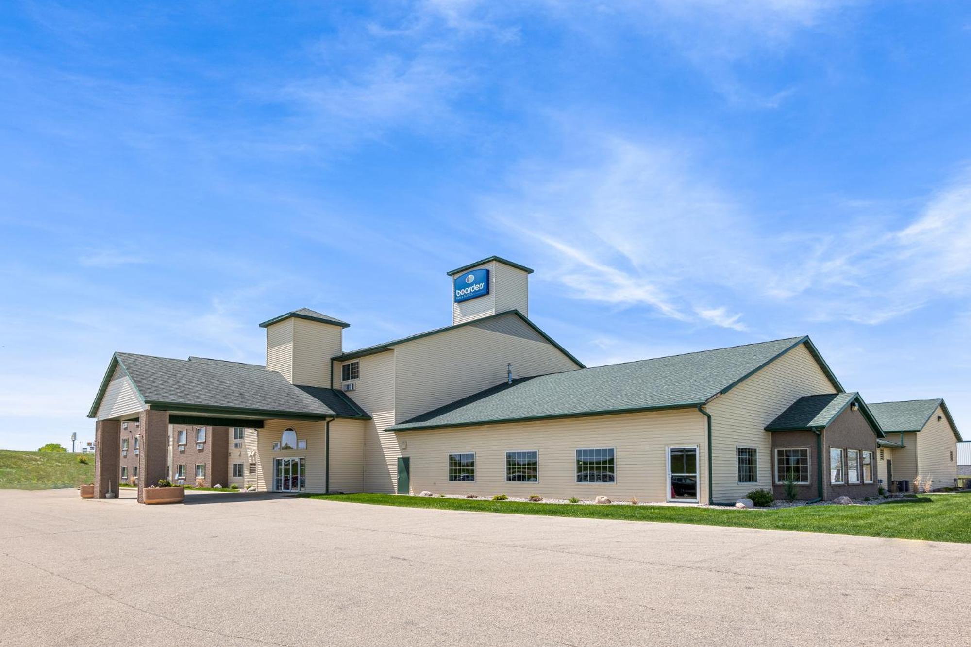 Boarders Inn & Suites By Cobblestone Hotels - Shawano Exteriör bild