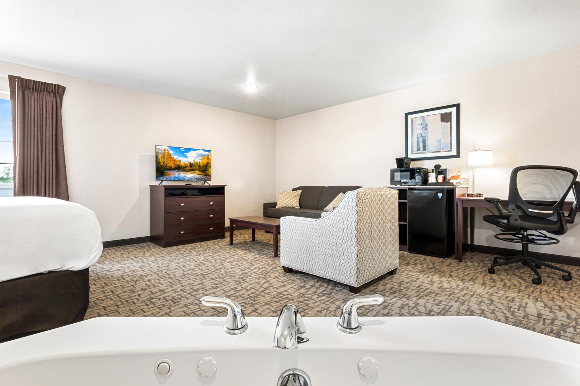 Boarders Inn & Suites By Cobblestone Hotels - Shawano Exteriör bild
