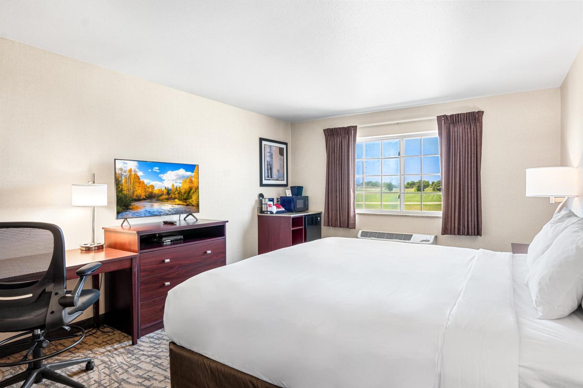 Boarders Inn & Suites By Cobblestone Hotels - Shawano Exteriör bild
