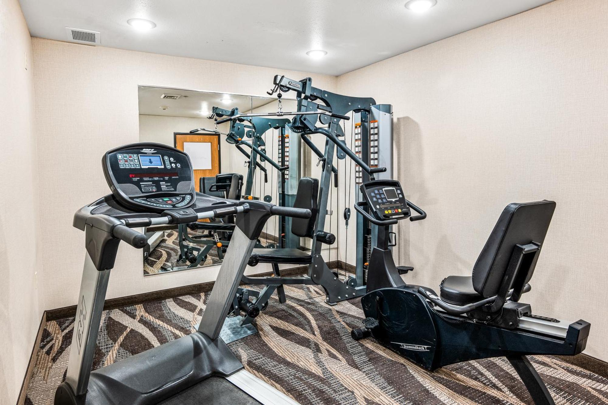 Boarders Inn & Suites By Cobblestone Hotels - Shawano Exteriör bild