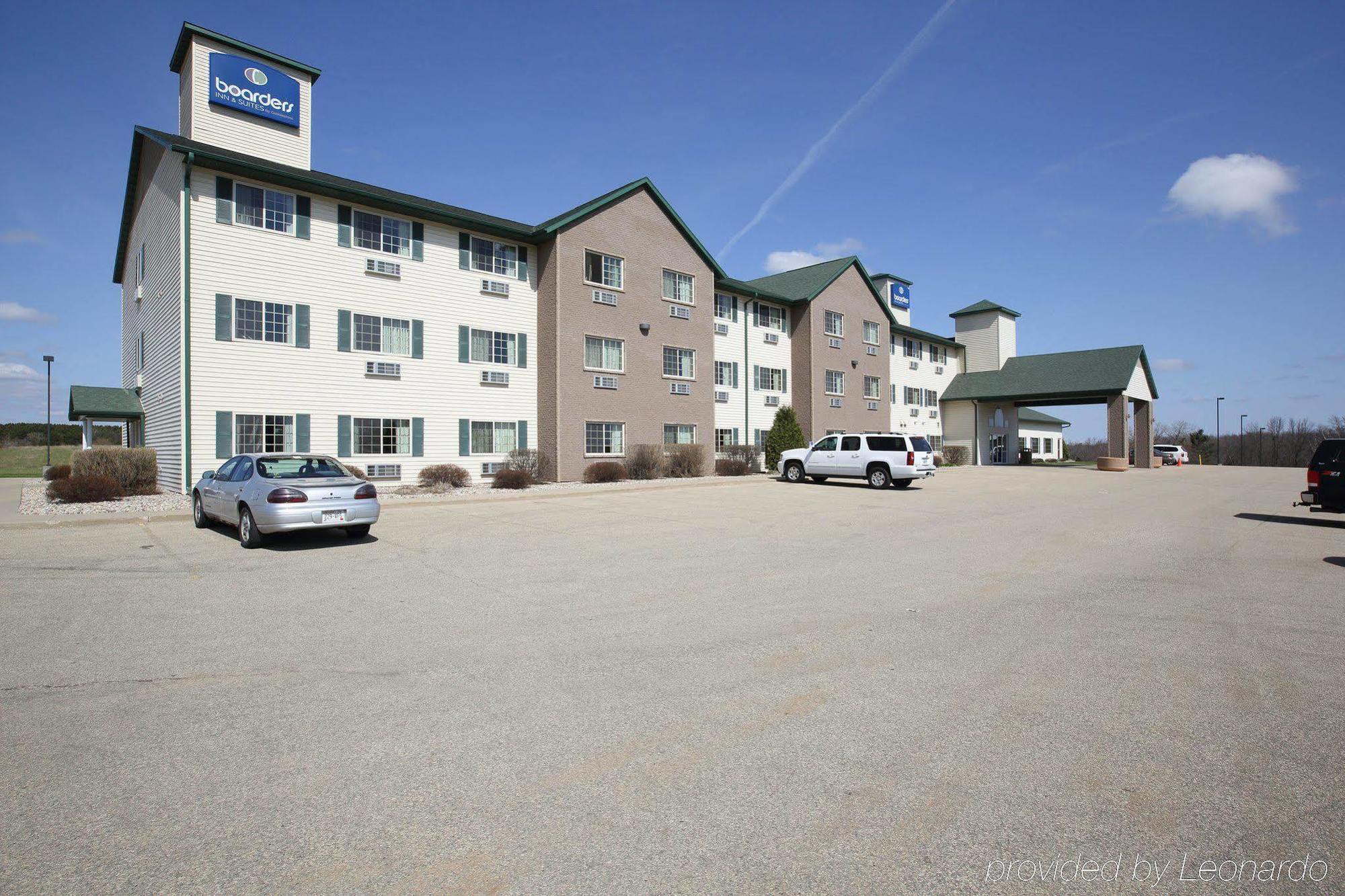 Boarders Inn & Suites By Cobblestone Hotels - Shawano Exteriör bild